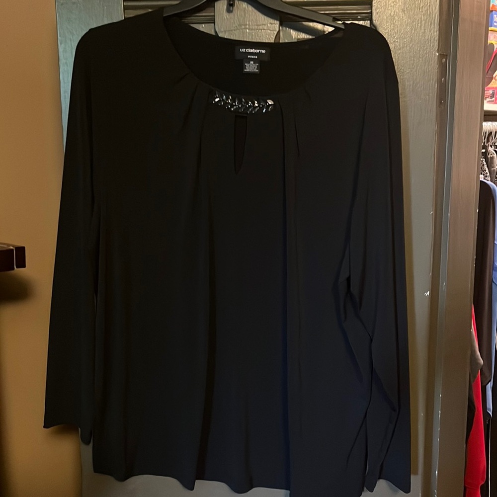 Beautiful Liz Claiborne blouse. Black 3X